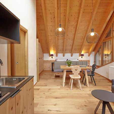 Natura Boutique Chalet Wellness Spa Dobbiaco Exterior foto