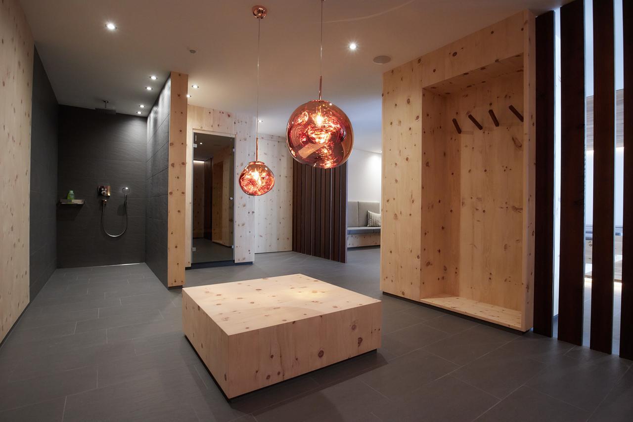 Natura Boutique Chalet Wellness Spa Dobbiaco Exterior foto